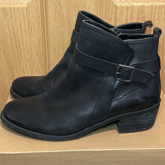 Black Vince Camuto Booties - Picture 9 of 16